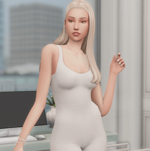 Brynn Flores CC included by Amelie